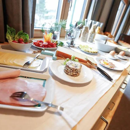 Fruehstueckspension Sonnblick Bed & Breakfast