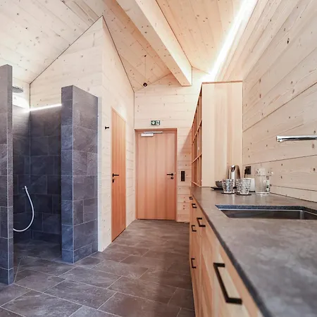 Fruehstueckspension Sonnblick Bed & Breakfast *