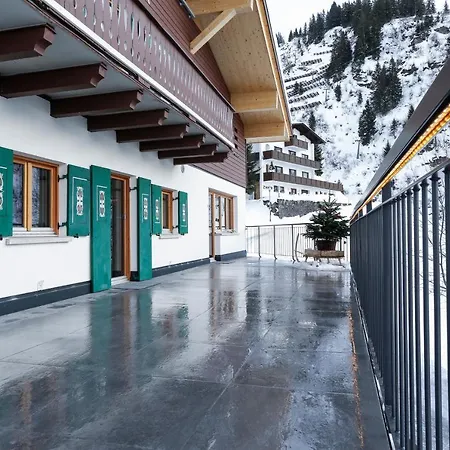 Fruehstueckspension Sonnblick * Stuben am Arlberg