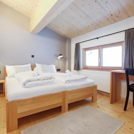 Sonnblick Frühstückspension Stuben am Arlberg