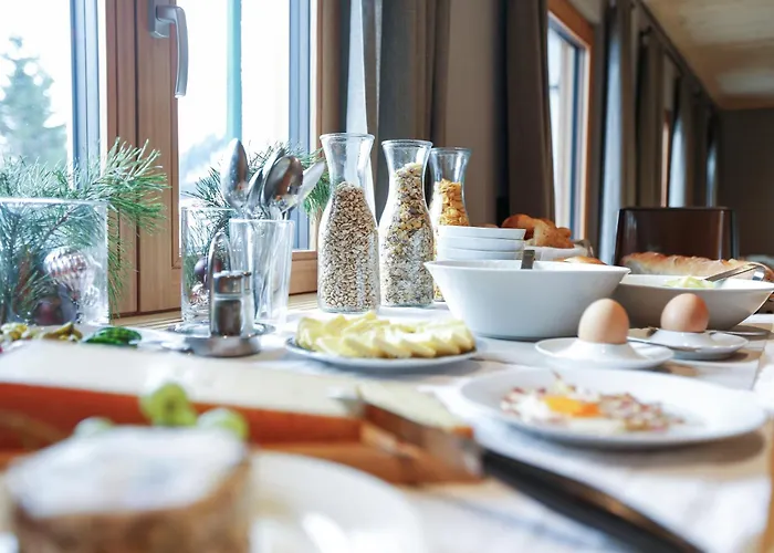 Fruehstueckspension Sonnblick * シュトゥーベン・アム・アールベルク